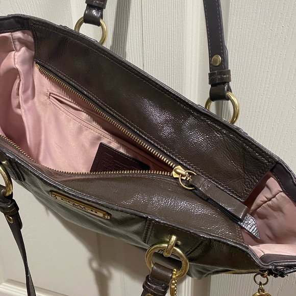 Coach Bag - Picture 3 of 4